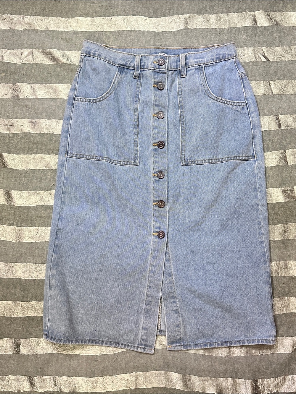 Y2K Style Light Blue Button-Front Denim Skirt